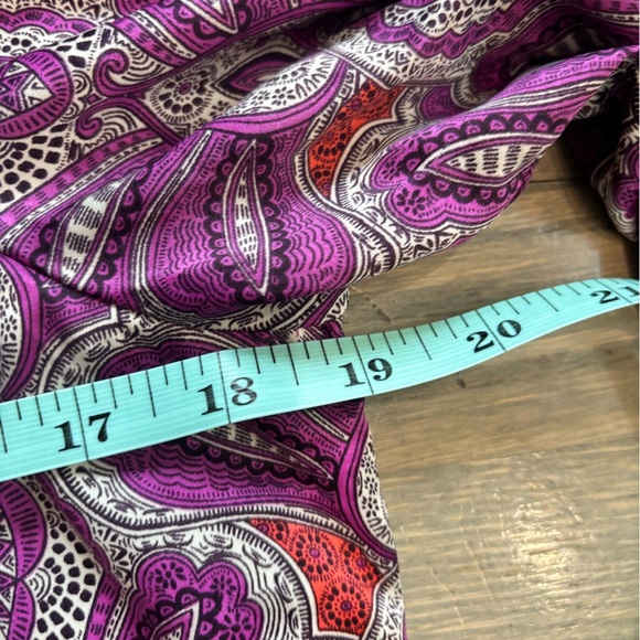The Limited Purple Paisley Boho Short Sleeve Dress Womens medium - Picture 8 of 9